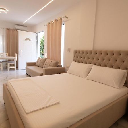 Blue Mare Apartments Sarandë Eksteriør bilde