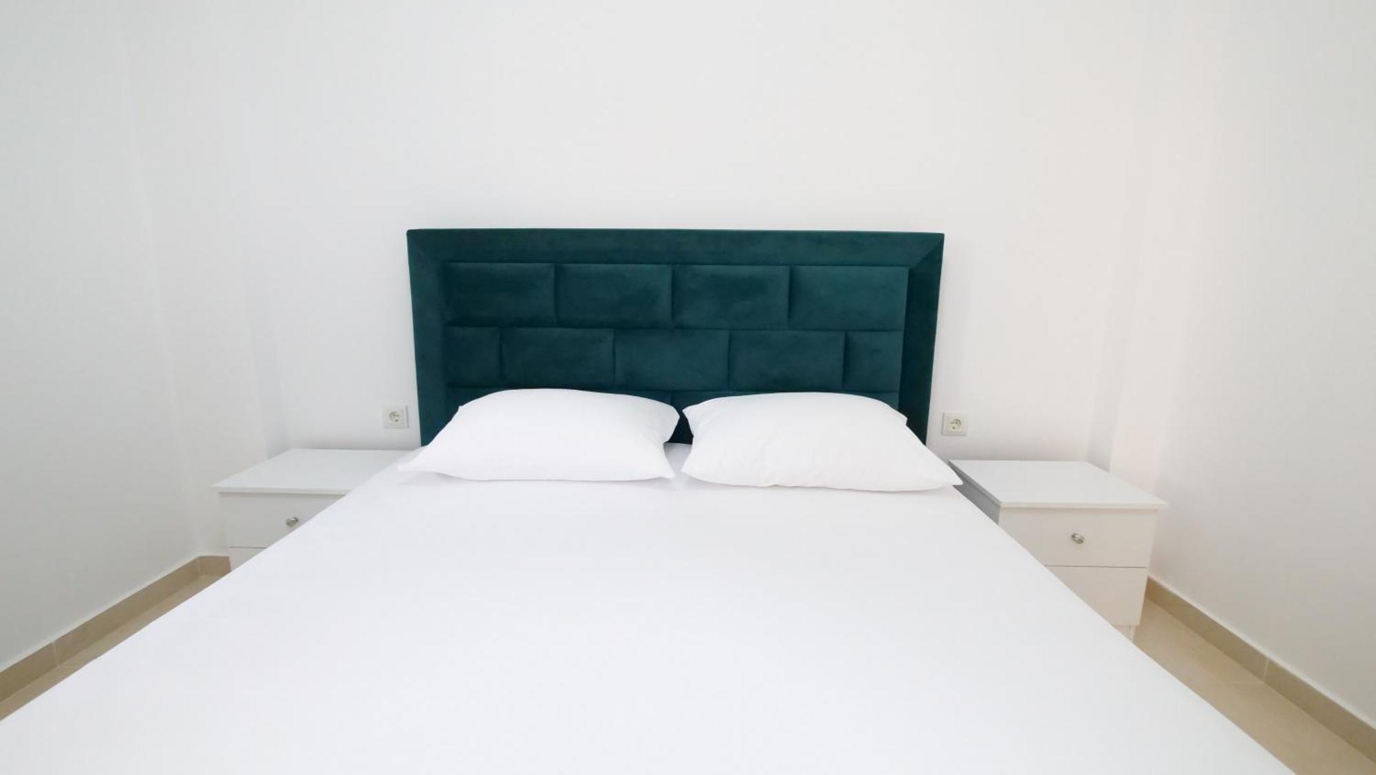 Blue Mare Apartments Sarandë Eksteriør bilde
