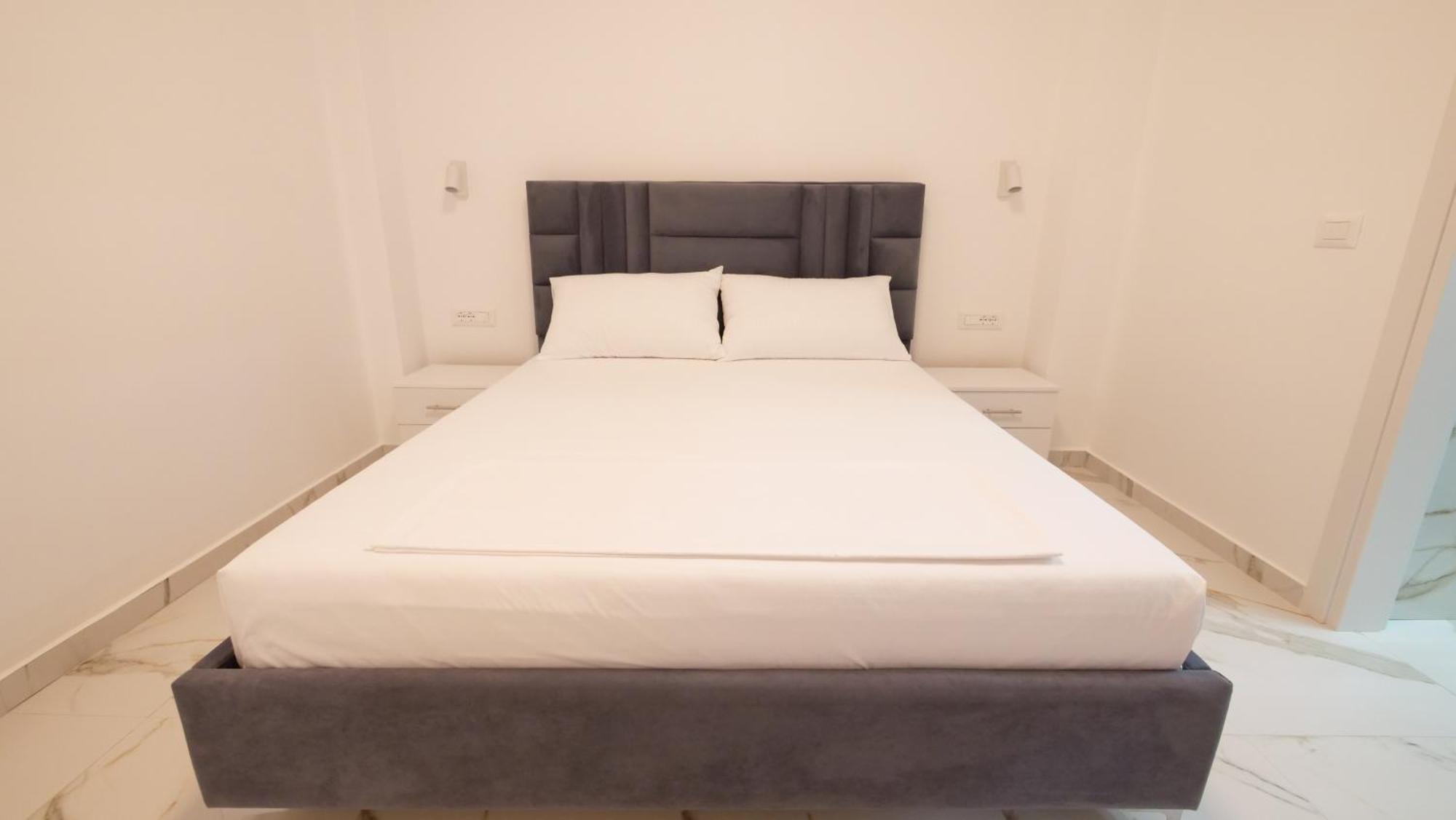 Blue Mare Apartments Sarandë Eksteriør bilde