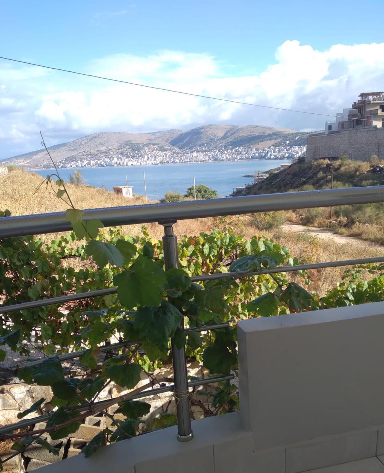Blue Mare Apartments Sarandë Eksteriør bilde