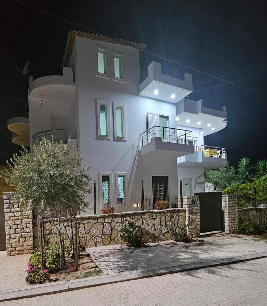 Blue Mare Apartments Sarandë Eksteriør bilde