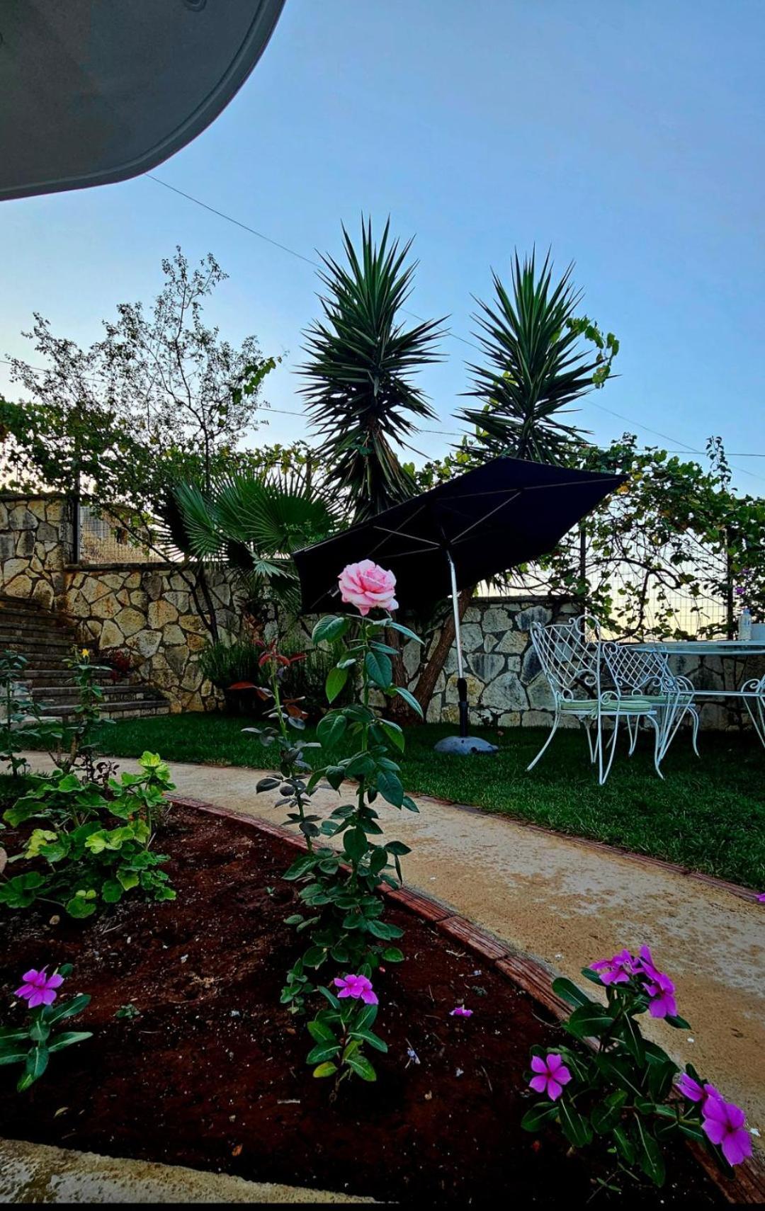 Blue Mare Apartments Sarandë Eksteriør bilde