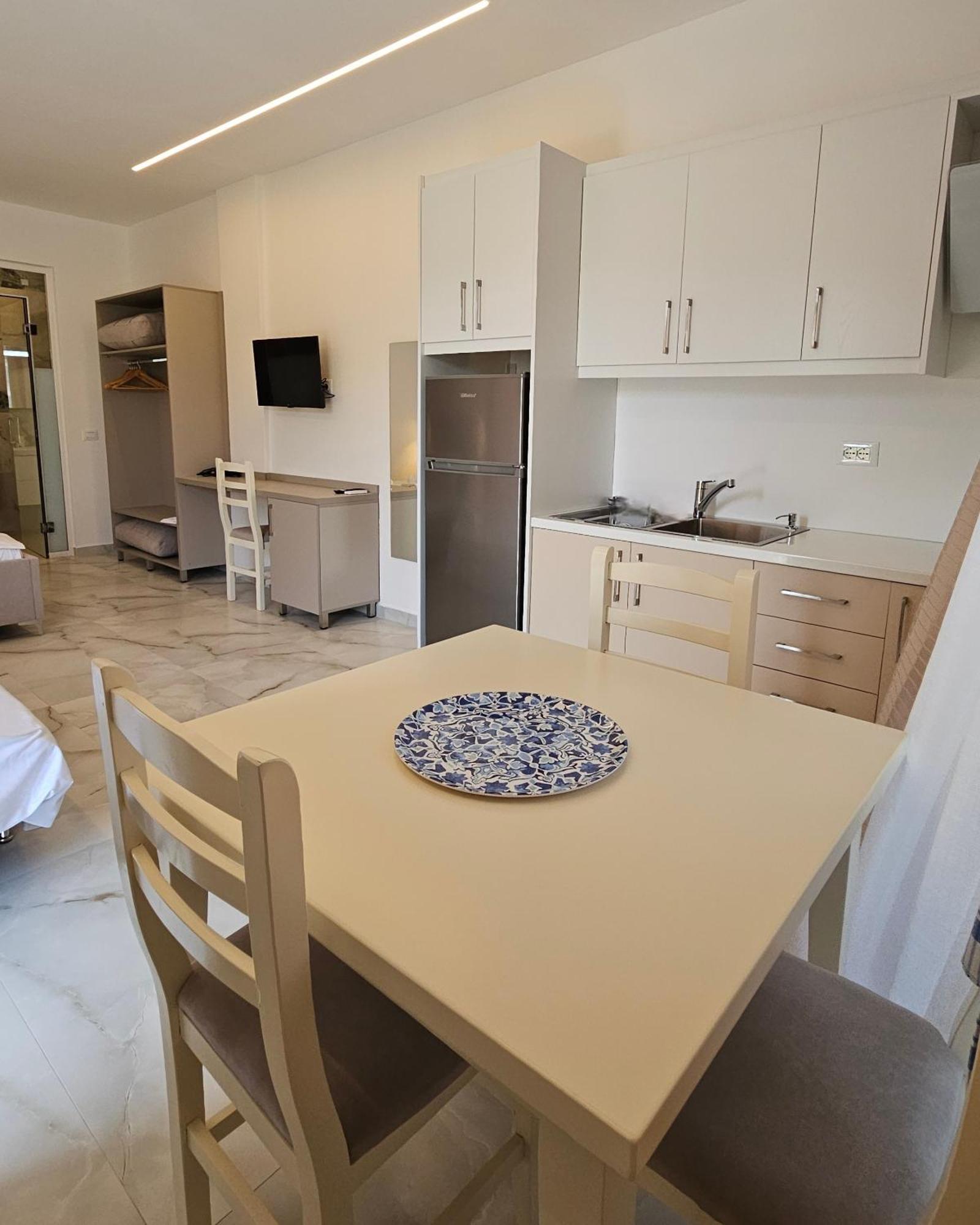 Blue Mare Apartments Sarandë Eksteriør bilde